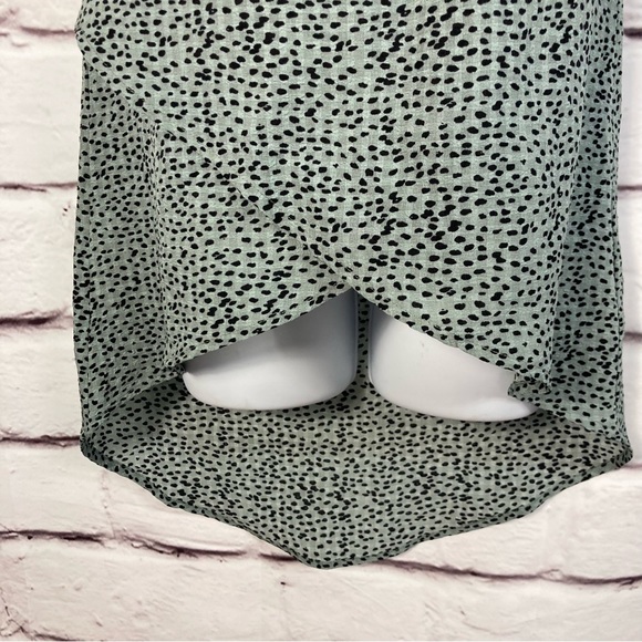 Serafina High Low Animal Print Tunic SZ XS Gray Black Like New Lightweight - Picture 3 of 10